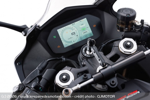 Sportive QJMOTOR SRK 800 RS