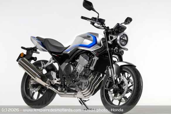Concept Honda CB400 Super Four E-Clutch
