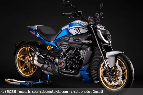 XDiavel V4 100 (750 Super Sport 