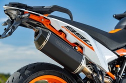 La KTM 990 SMT en bonne voie - Montage, photo d'origine : KTM