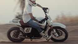Tamarit Motorcycles remporte le Triumph Originals