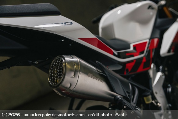 Roadster Fantic Stealth 500