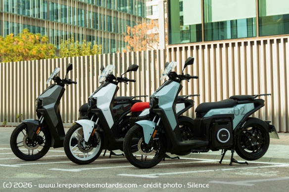 Scooter électrique Silence S02