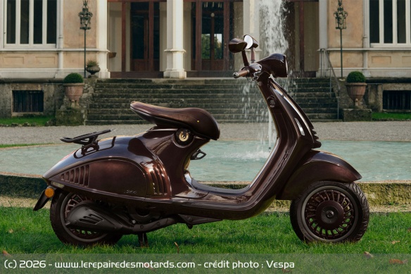 Edition limitée Vespa 946 Horse Edition limitée Vespa 946 Horse