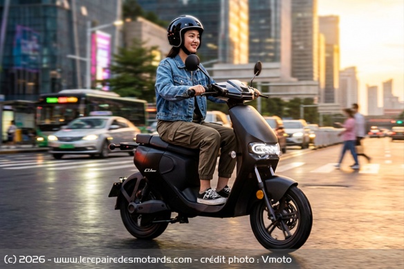 Scooter &eacute;lectrique VMoto CUmini