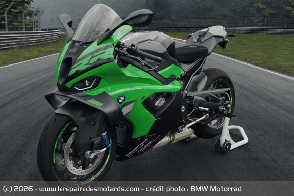 La BMW M 1000 RR '100 Jahre N&uuml;rburgring'