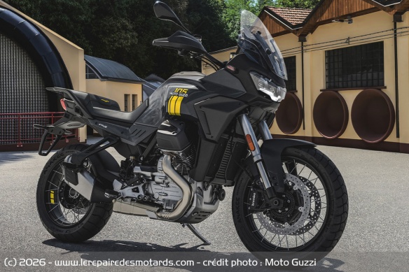 Moto Guzzi Stelvio &eacute;dition 105e anniversaire
