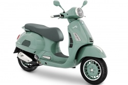 S&eacute;rie sp&eacute;ciale Vespa GTS 80th
