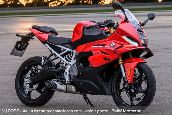 Sportive BMW F 450 RR Sport