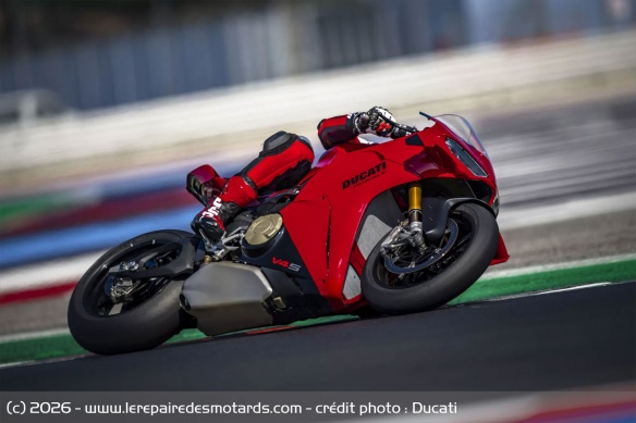 Sportive Ducati Panigale V4 S 2027 Sportive Ducati Panigale V4 S 2027