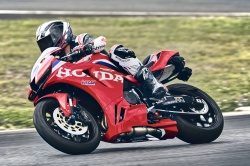 Sportive Honda CBR600RR 2027