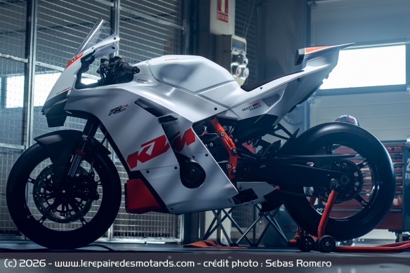 Sportive KTM 990 RC R Track