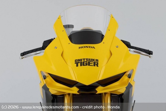 Sportive Onitsuka Tiger Honda Mid Sports Concept Sportive Onitsuka Tiger Honda Mid Sports Concept