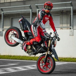 Supermotard Ducati Hypermotard 698 Mono Nera