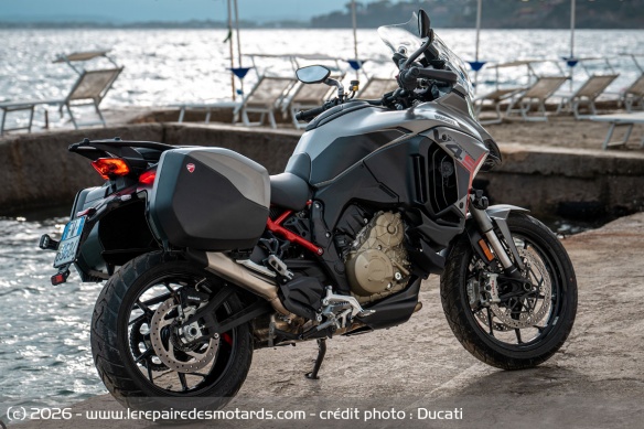 Trail Ducati Multistrada V4 S Grand Tour Trail Ducati Multistrada V4 S Grand Tour