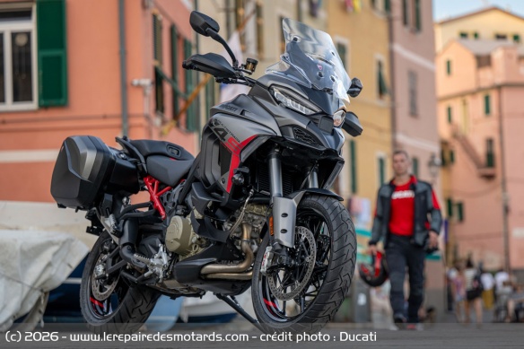 Trail Ducati Multistrada V4 S Grand Tour Trail Ducati Multistrada V4 S Grand Tour