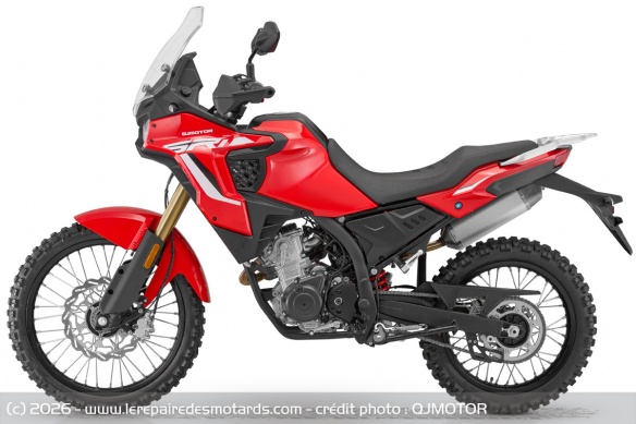 Trail QJMotor SRT 125 DX Trail QJMotor SRT 125 DX