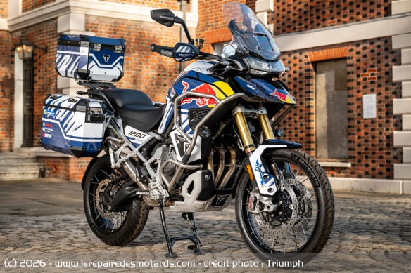 La Tiger 1200 Rally Explorer préparée pour le record de l'an dernier