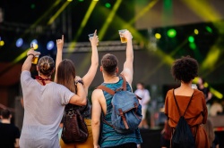 SAM paie sa tourn&eacute;e contre l'alcool au volant - Photo d'illustration, cr&eacute;dit : bernardbodo/Envato