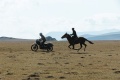 Roadtrip moto traces nomades Asie