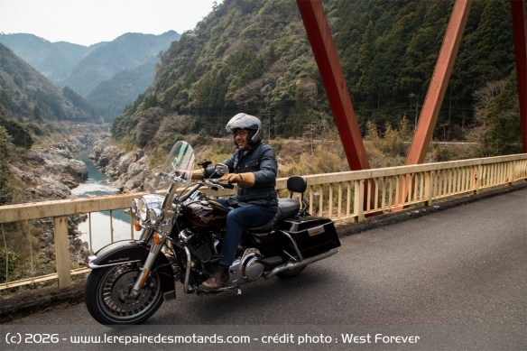 Le Yokoso Tour de West Forever