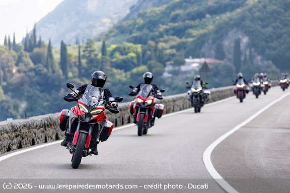 C'est au guidon des Multistrada que se d&eacute;rouleront les s&eacute;jours italiens
