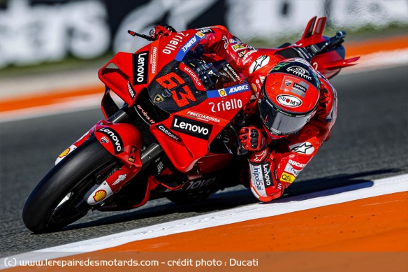 Francesco Bagnaia en route vers le titre lors de la saison 2022 Francesco Bagnaia en route vers le titre lors de la saison 2022