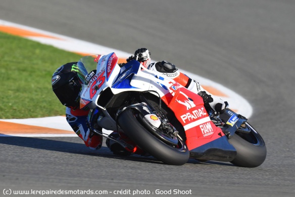 Bagnaia à Valence pour sa première sortie sur la Ducati Desmosedici GP du team Pramac Bagnaia à Valence pour sa première sortie sur la Ducati Desmosedici GP du team Pramac