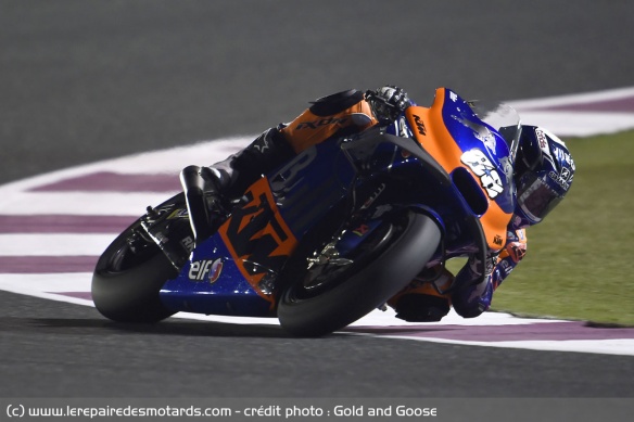 Le Portugais lors de ses essais sur la KTM RC16 de MotoGP Le Portugais lors de ses essais sur la KTM RC16 de MotoGP