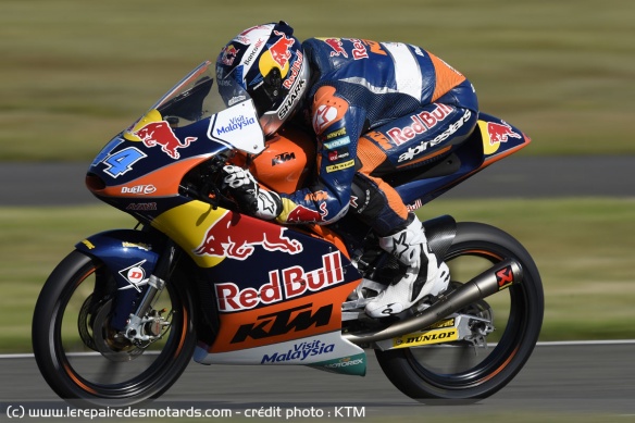Miguel Oliveira sur la KTM Moto3 du team Ajo Miguel Oliveira sur la KTM Moto3 du team Ajo