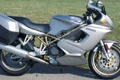 Fiche technique Ducati ST2