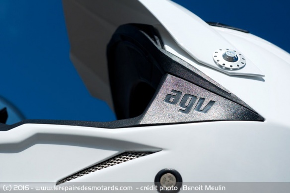 Casque cross & SM AGV AX-8 Evo : qualité de fabrication