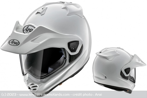 Le casque intégral Arai Tour-X5