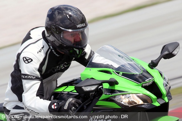 Le casque conserve un bon aérodynamisme même à très haute vitesse