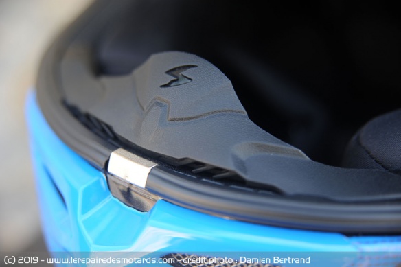 Le déflecteur nasal du Scorpion Exo-R1 Air