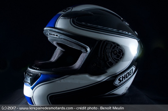 Crash test Shoei XR 1100, de profil