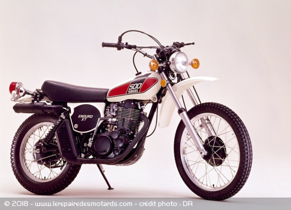 Conseils : démarrer une moto au kick, l'exemple de la XT 500