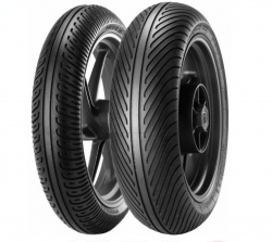 Conseils : rouler en pneus pluie