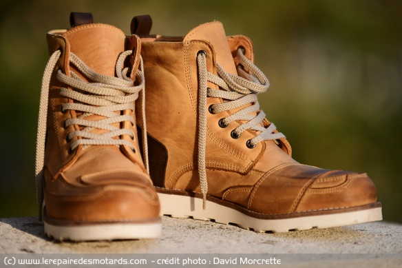 Chaussure avec large protection sélecteur, Helstons Freedom