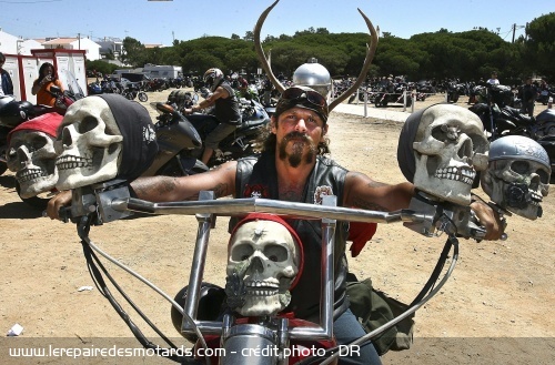 Le top 10 des clichés sur les motards : des êtres rustres