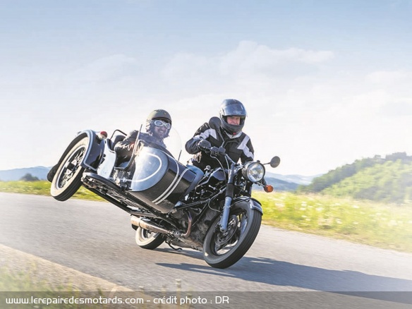 On peut se faire plaisir à moto sans rouler vite