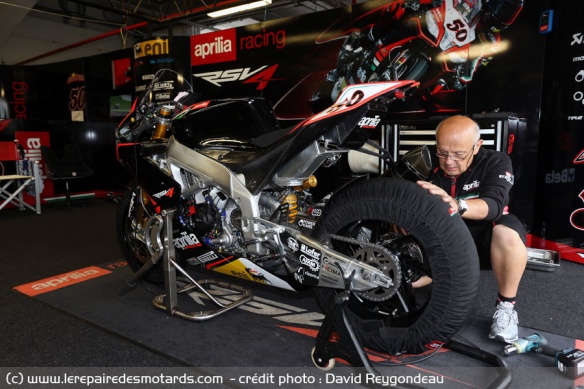 L'Aprilia RSV4 Factory est une des machines les plus performantes du championnat