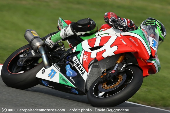 Lowes sur la Yamaha YZF-R6 du Supersport