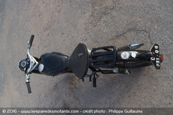 IFA 125 RT, une moto fine
