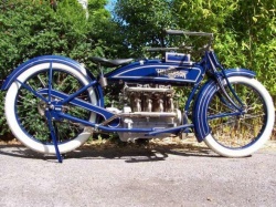 Henderson Model G (photo : DR)