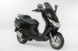Scooter Peugeot Elystar (crédit photo : DR)