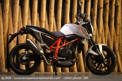 KTM Duke 690