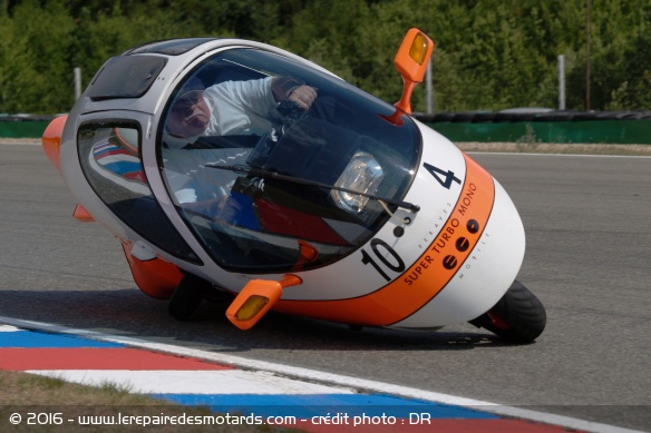 Prise d'angle en Peraves Ecomobile