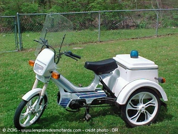 Tomos trike police