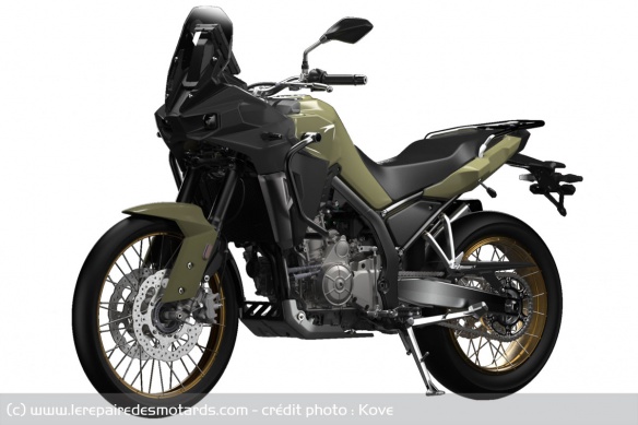 Le trai Kove 800X Super Adventure